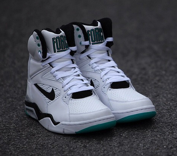 Nike Air Command Force Og Emerald Retro 1