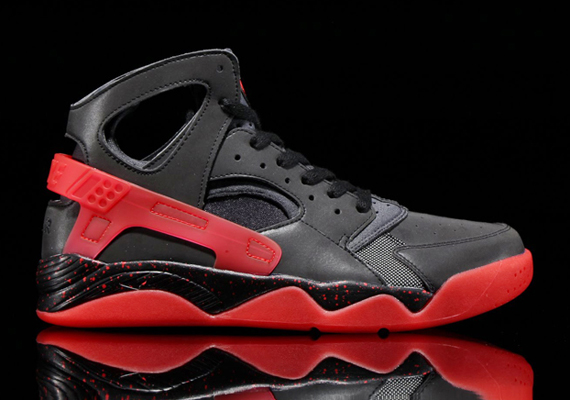 Nike Air Flight Huarache Love Hate Release Date