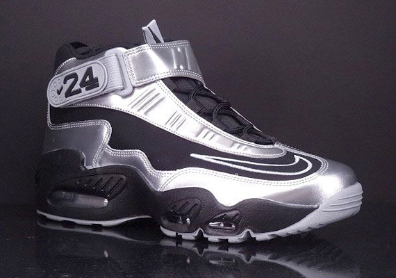 Nike Air Griffey Max 1 - Black - Metallic Silver