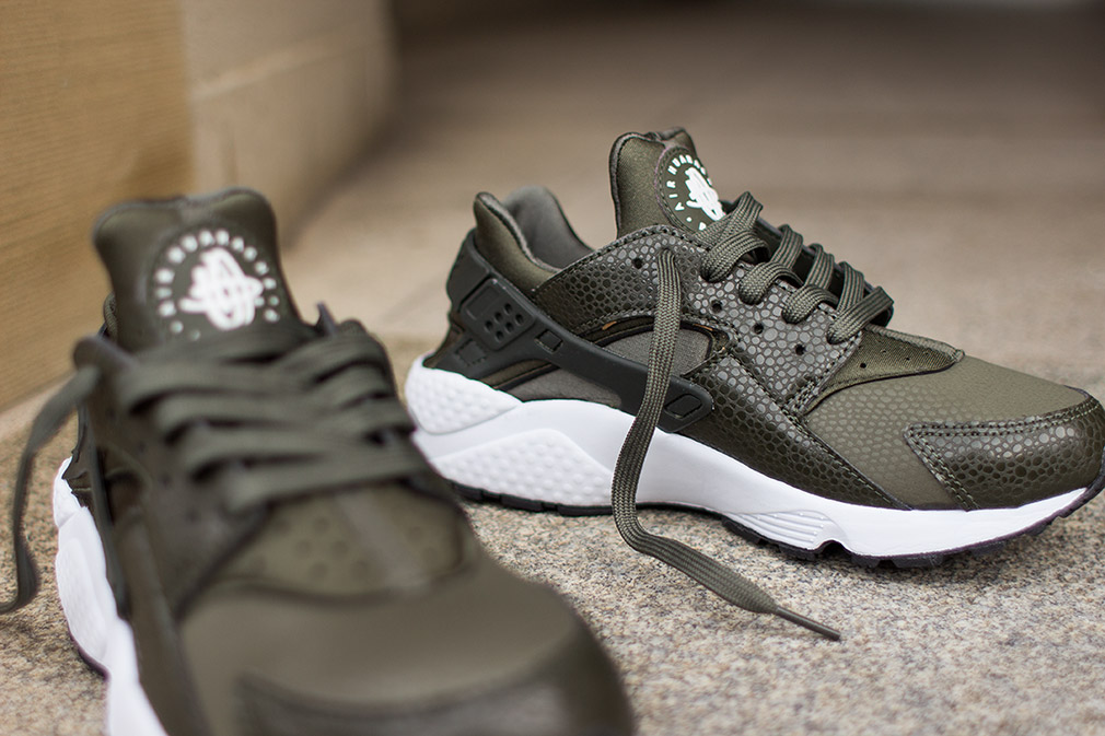 Nike Air Huarache Cargo Khaki Safari 03