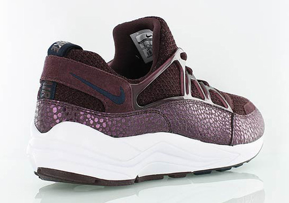 Nike Air Huarache Light Burgundy Safari 03