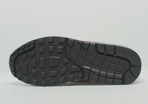 Nike Air Max 1 Anthracite Team Orange 3