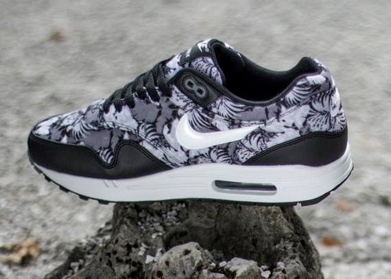 Nike Air Max 1 Gpx Black White Dark Grey 01