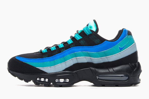 Nike Air Max 95 Black Hyper Cobalt 02