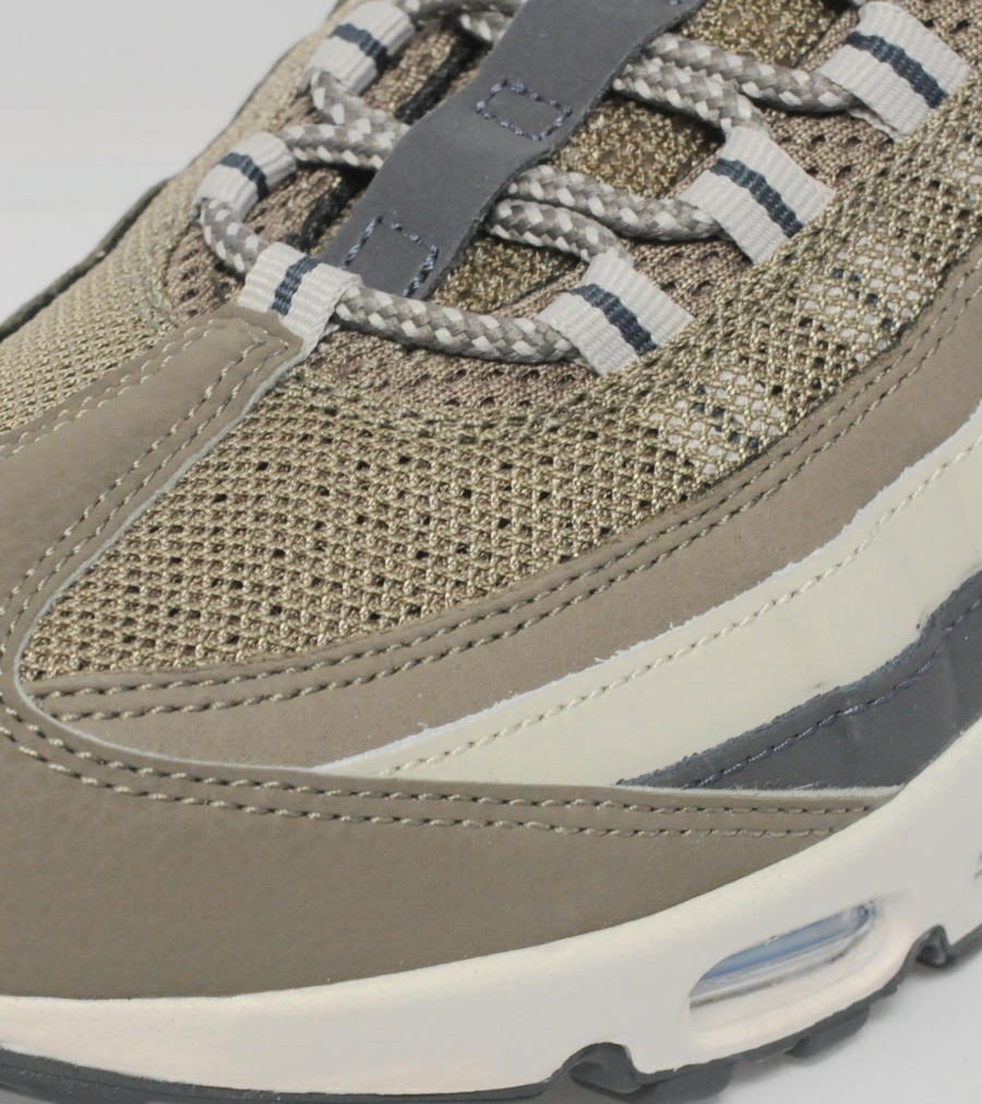 Nike Air Max 95 Dune 03