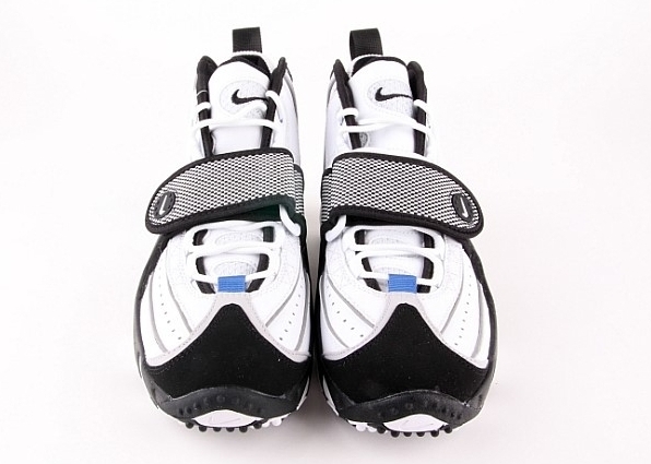 Nike Air Max Pro Streak 04