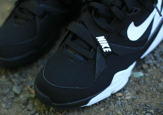 Nike Air Trainer Max 91 Black White Available 3