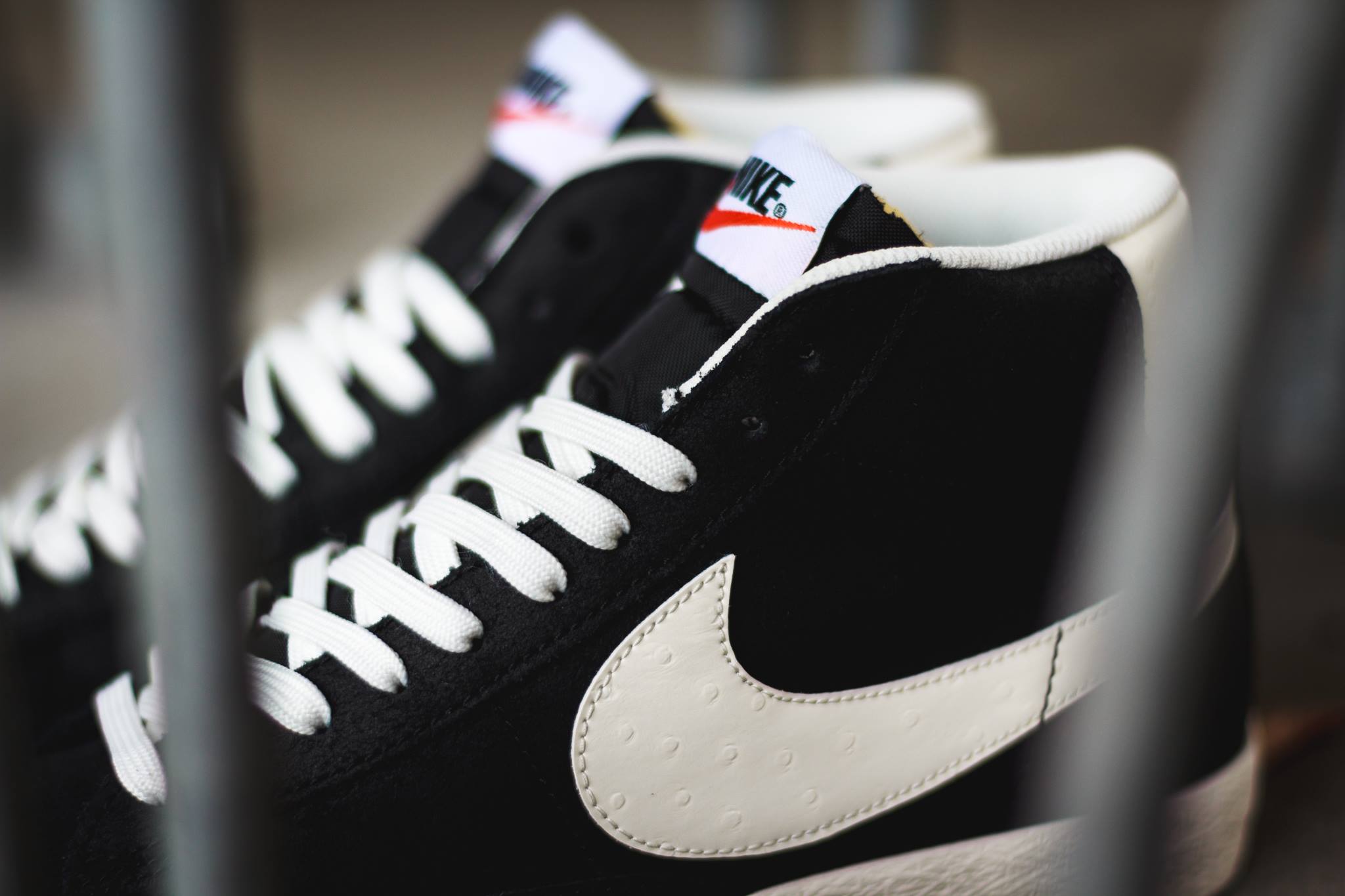 Nike Blazer Mid Premium Vintage Black White 04