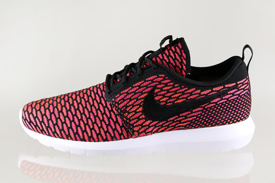 Nike Flyknit Roshe Run Fireberry Total Orange 1