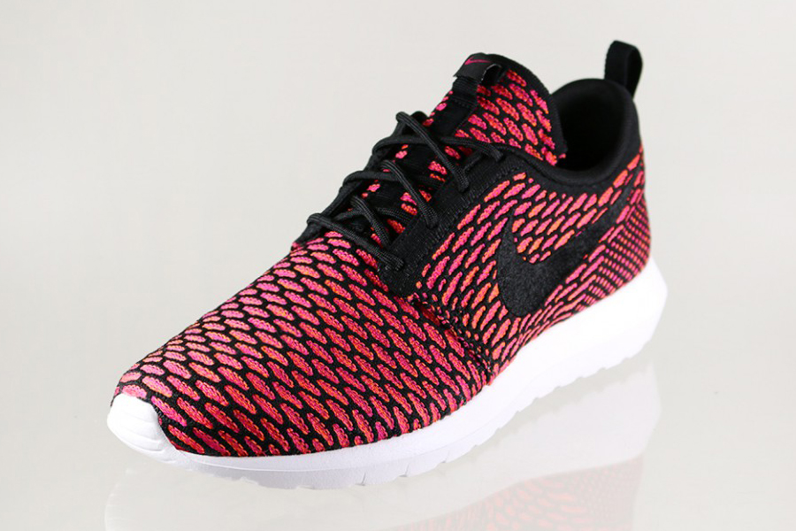 Nike Flyknit Roshe Run Fireberry Total Orange 2