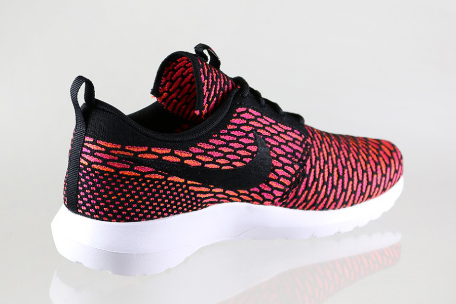 Nike Flyknit Roshe Run Fireberry Total Orange 3