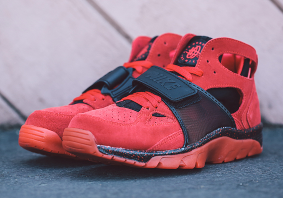 Nike Huarache Flight Love Hate Release Reminder 2