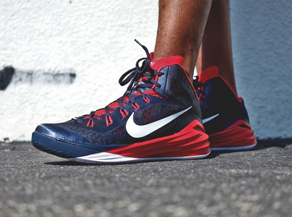 Nike Hyperdunk 2014 Obsidian University Red 05