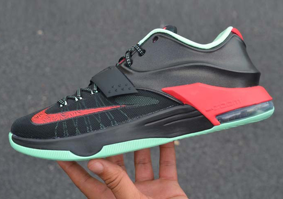 Nike Kd 7 Bad Apple Release Date