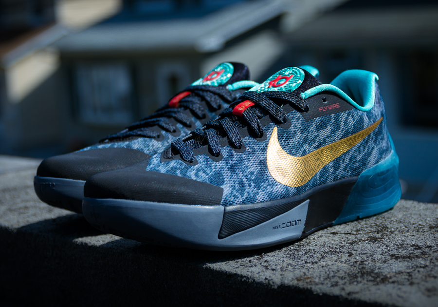 Nike KD Trey 5 II "China" - Arriving at Retailers