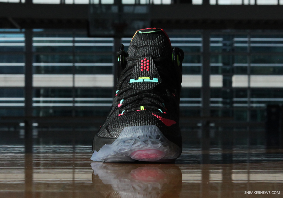 Nike Lebron 12 Data 3