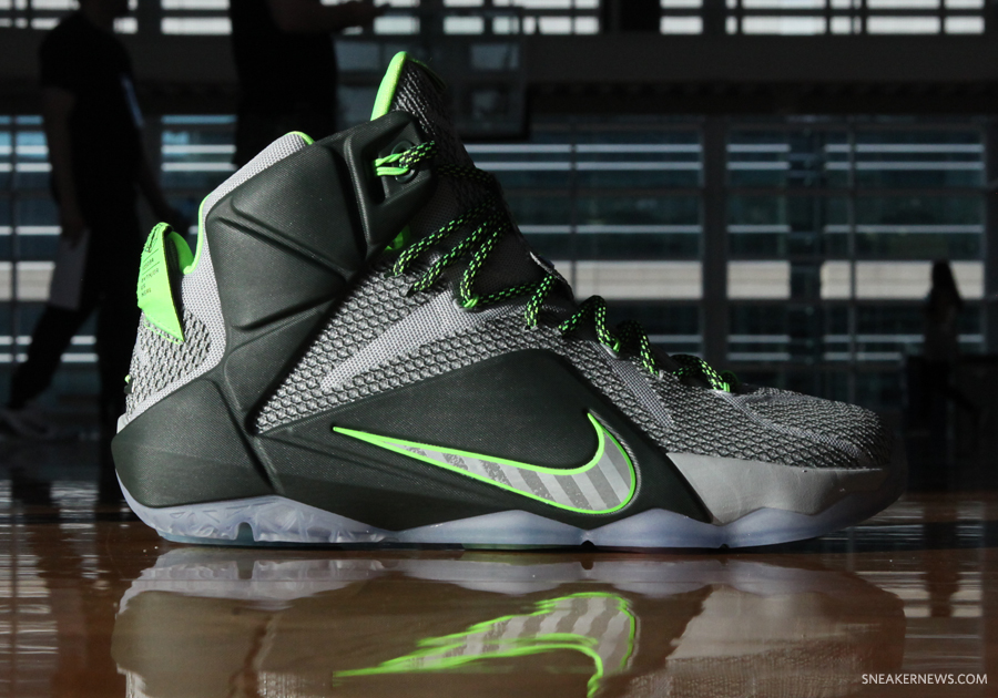 Nike LeBron 12 "Dunk Force"