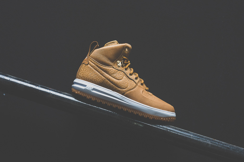 Nike Lunar Force 1 High Sneakerboot Release Date 07
