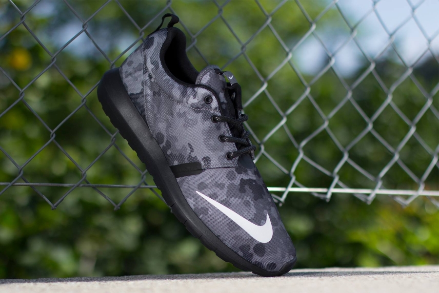 Nike Roshe Run Nm Fb Dark Grey Camo 04