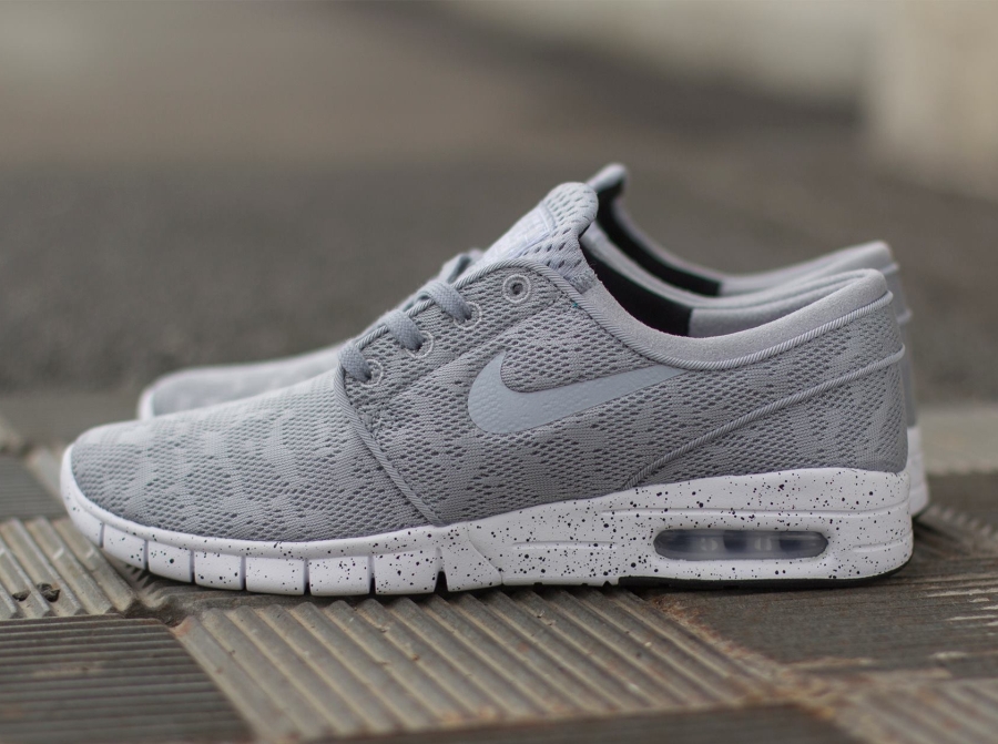 Nike Stefan Janoski Max Wolf Grey White 03