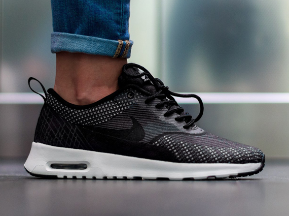 Nike Wmns Air Max Thea Jcrd Grey Black Silver 02