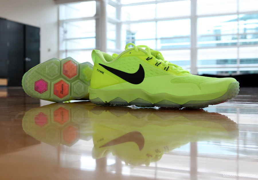 Nike Zoom Hypercross Volt 5