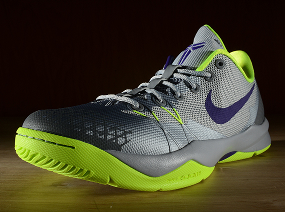 Nike Zoom Kobe Venomenon 4 Wolf Grey Release Date 04