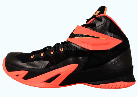 Nike Zoom Solider 8 Black Bright Mango