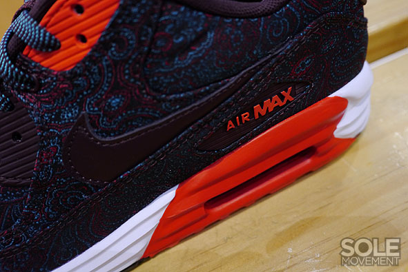 Nike Lunar90 Suit