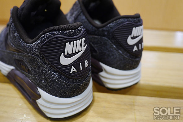 Nike Lunar90 Suit10