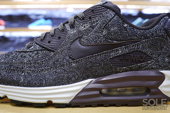 Nike Lunar90 Suit11