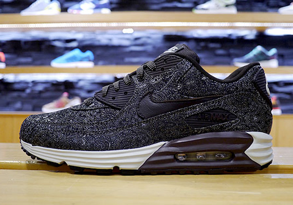 Another Look at the Nike Air Max Lunar90 "Suit & Tie" Pack