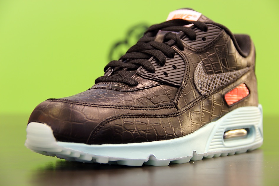 Nikeid Air Max 90 Croc Snake Options 05