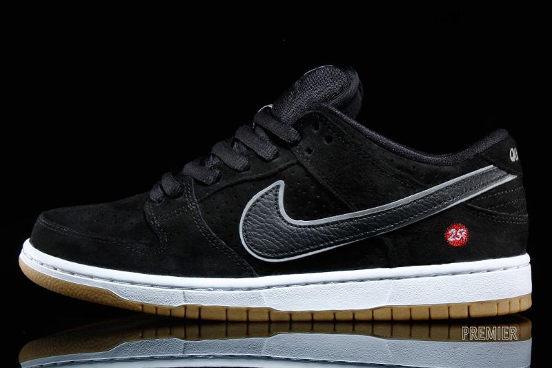 Quartersnacks Dunks 01
