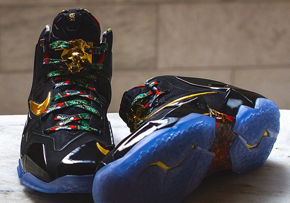 Another Look at the Nike LeBron 11 "Watch The Throne"