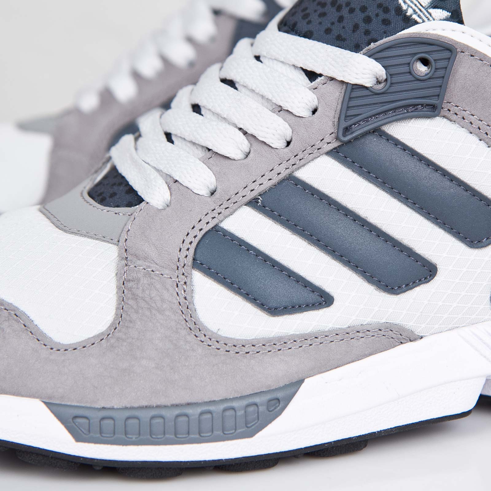 Adidas Originals Zx 5000 Neo White Black Onox Grey 06