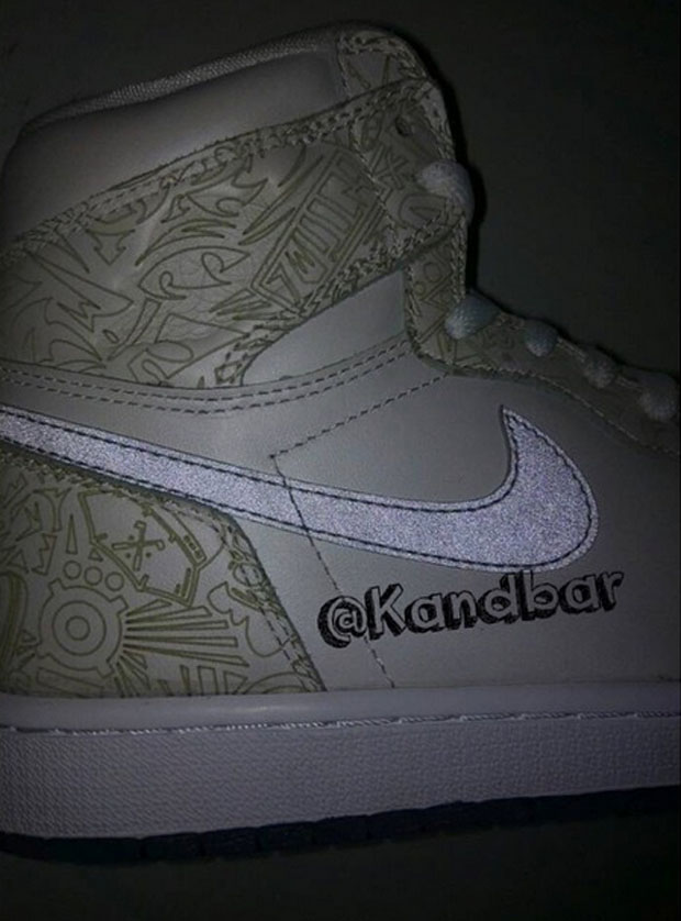 Air Jordan 1 Laser 30th Anniversary 01