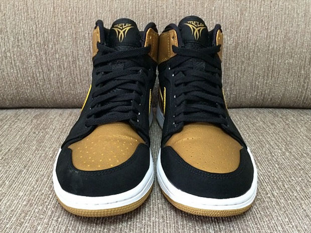 Air Jordan 1 Mid Melo 06