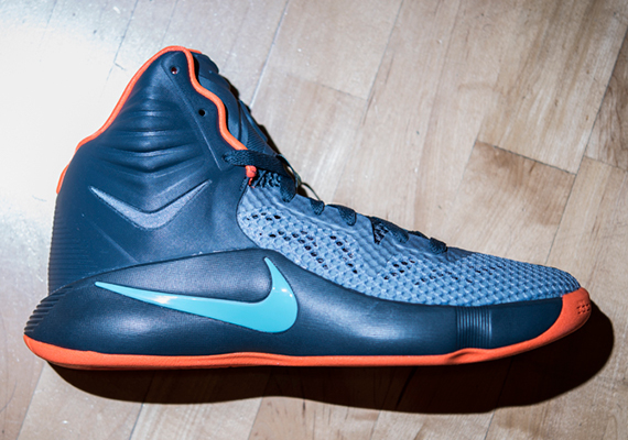 Detailed Look Nike Hyperfuse 2014 01