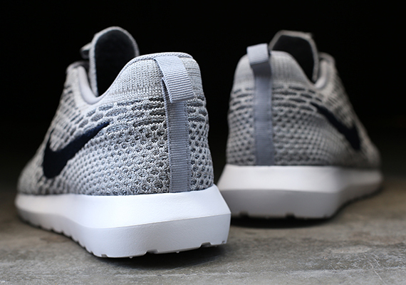 Flyknit Roshe Run Grey Navy 2