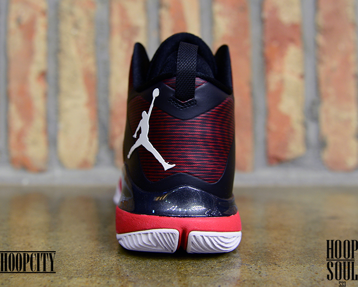 Jordan Super Fly 3 Red Black White 02
