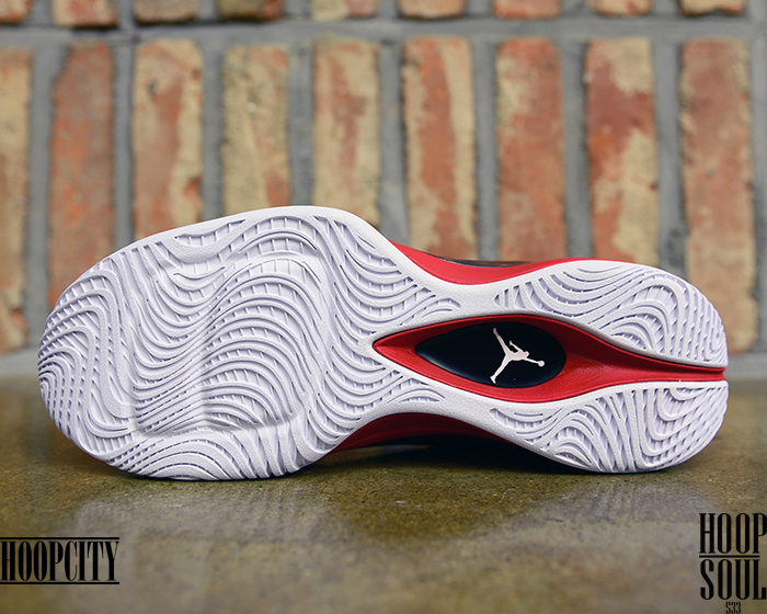 Jordan Super Fly 3 Red Black White 03