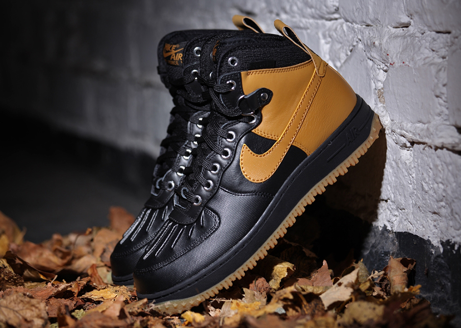 Nike Air Force 1 High Duckboot Black Gum Light Brown 1