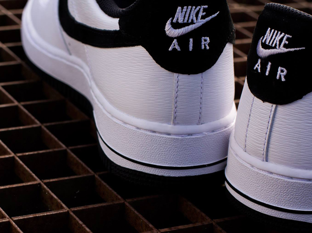 Nike Air Force 1 Low 07 White Black 04