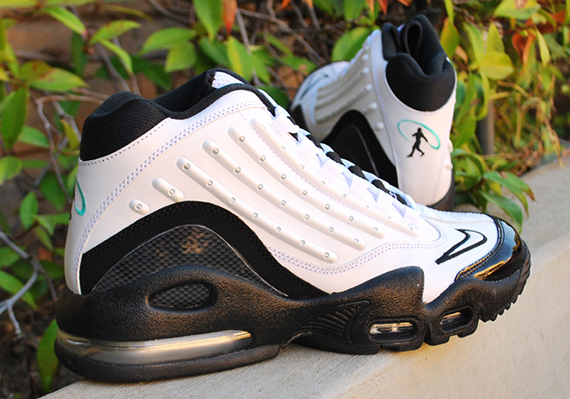 Nike Air Griffey Max 2 White Black Hyper Jade