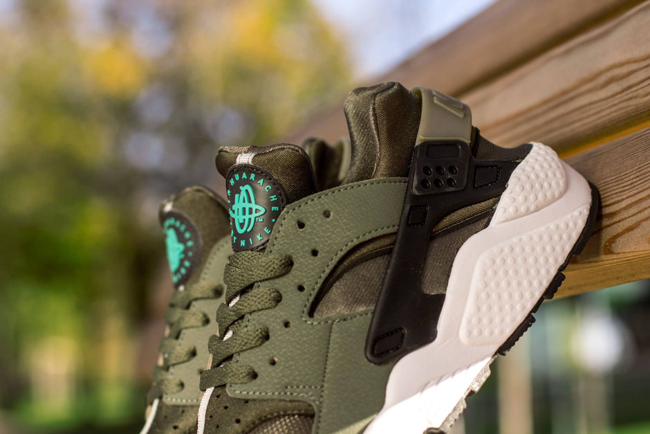 Nike Air Huarache Iron Green 04