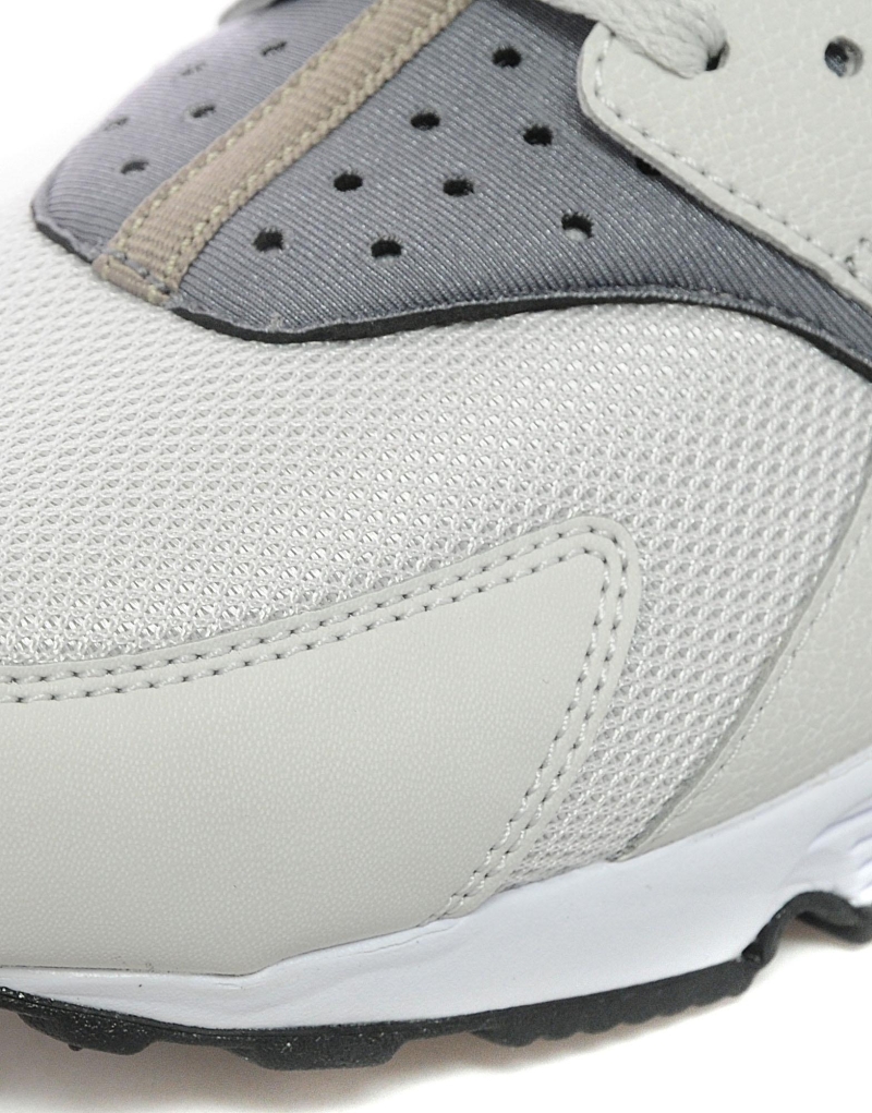 Nike Air Huarache Light Ash Grey 03
