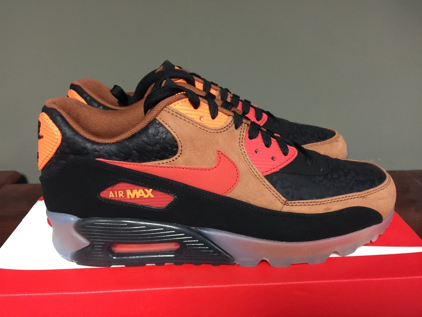 Nike Air Max 90 ICE "Halloween"