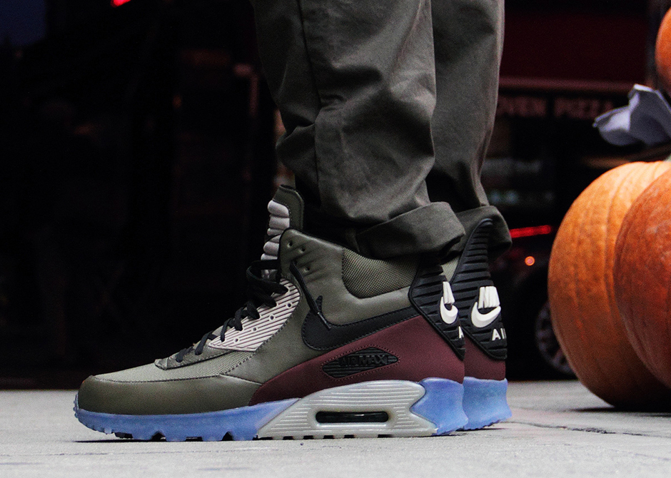 Nike Air Max 90 Sneakerboot Ice "Dark Dune"