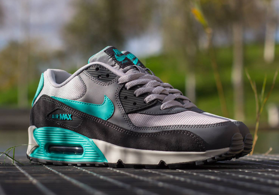 Nike Air Max 90 - Wolf Grey - Hyper Jade - Cool Grey